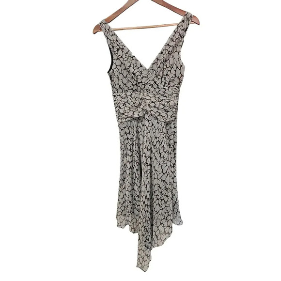 London Times V-Neck Sleeveless Silk Dress Stone Size 4 NWT - Picture 1 of 5